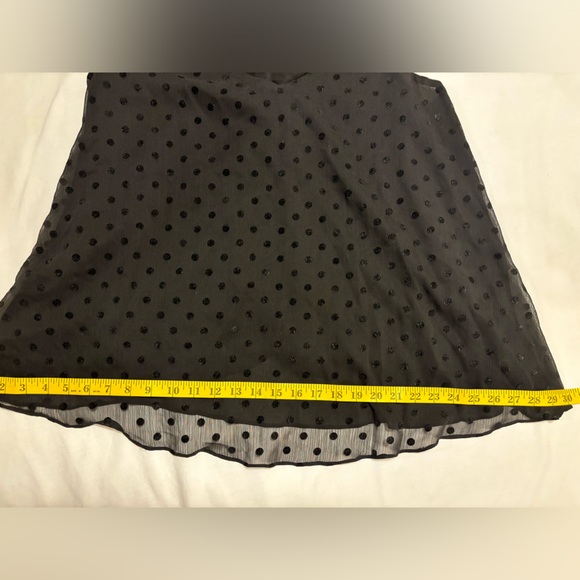 Torrid black, lined, dotted swiss, swingy & adjustable strap tank, size 2(18/20) - Picture 5 of 12